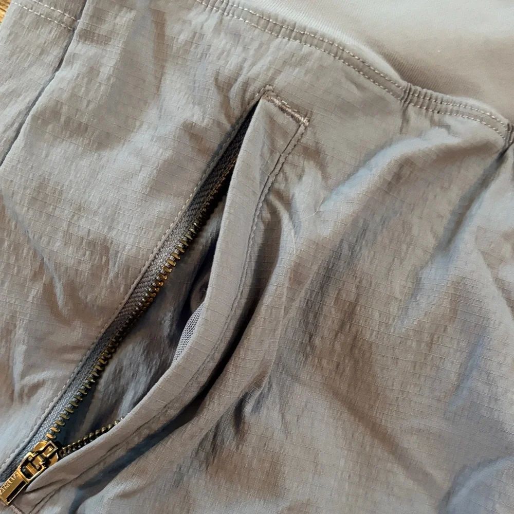 NWOT Athleta Women's Blue Athletic Shorts - Picture 2 of 6